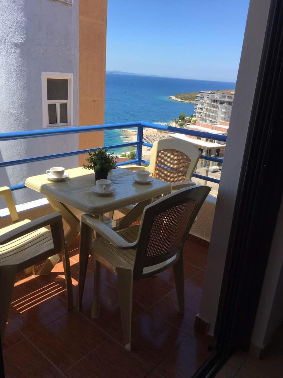 Sea And Sky Apartments Sarandë Zimmer foto